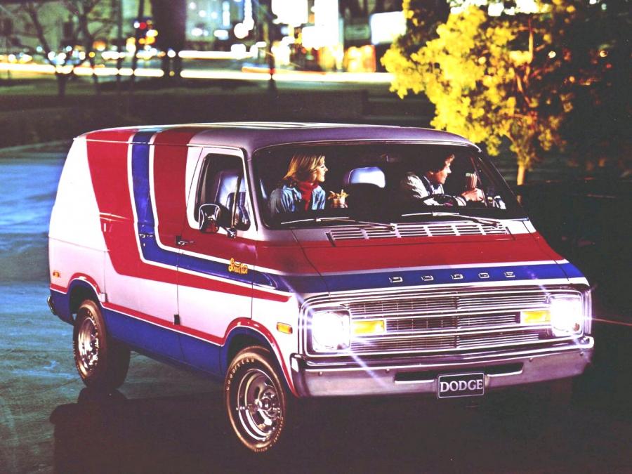  Dodge B100 Street Van 1976 года  (фото 3 из 8)